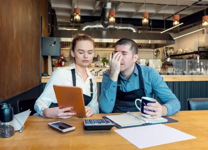 A confused menu creates confused customers. Positioning isn’t optional—it’s survival.